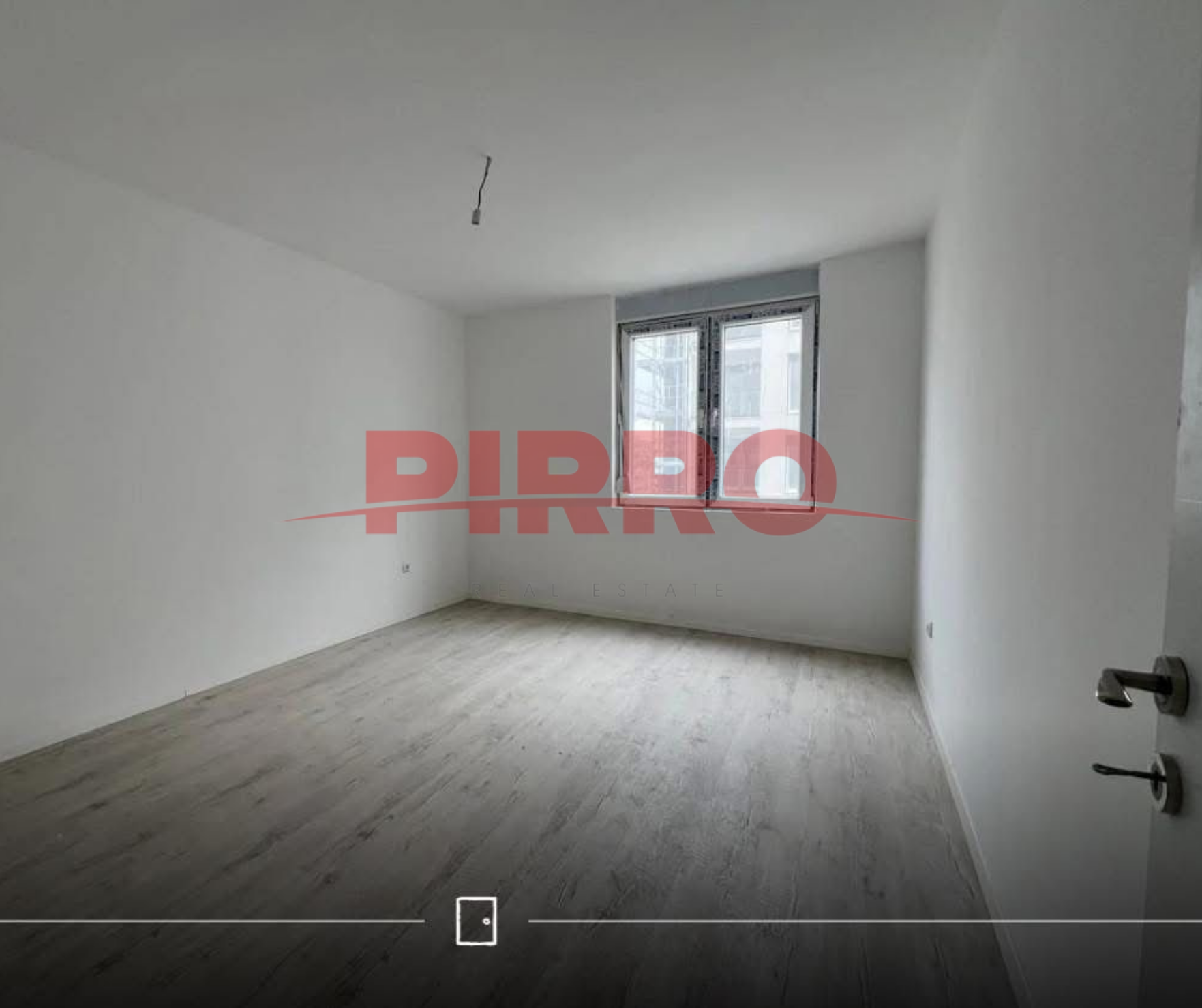 SHITET BANESA NE RRUGEN MUHARREM FEJZA